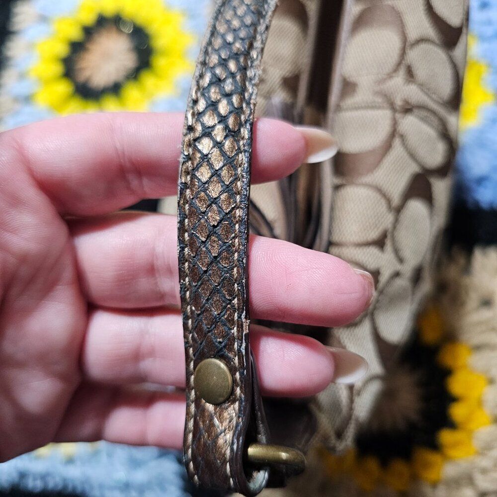 2007 Vintage y2k Coach Demi Shoulder Bag with metallic snakeskin Purse - Picture 9 of 11